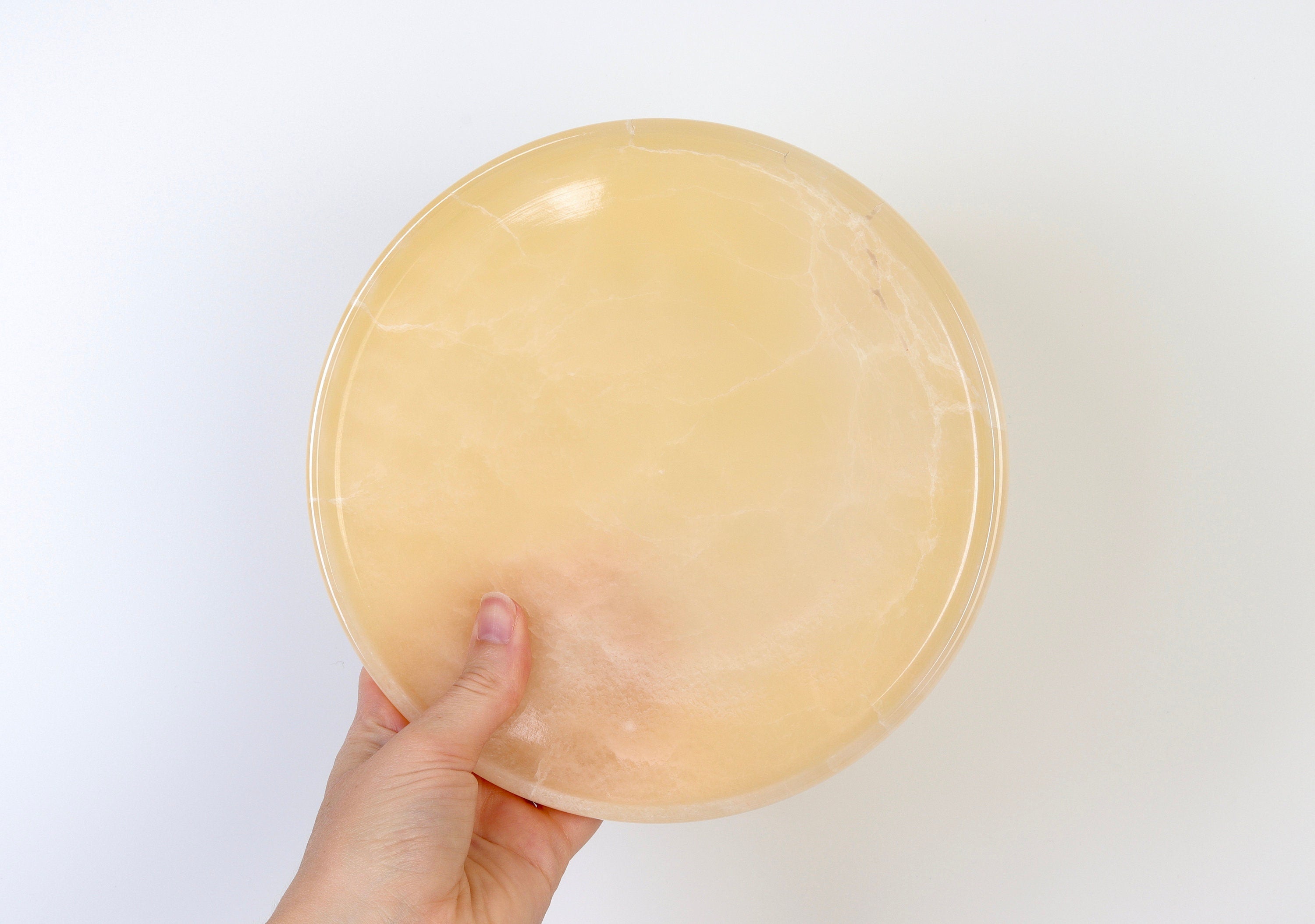 Gabriella – Round Onyx Tray  | W20cm H 2cm patinatwine