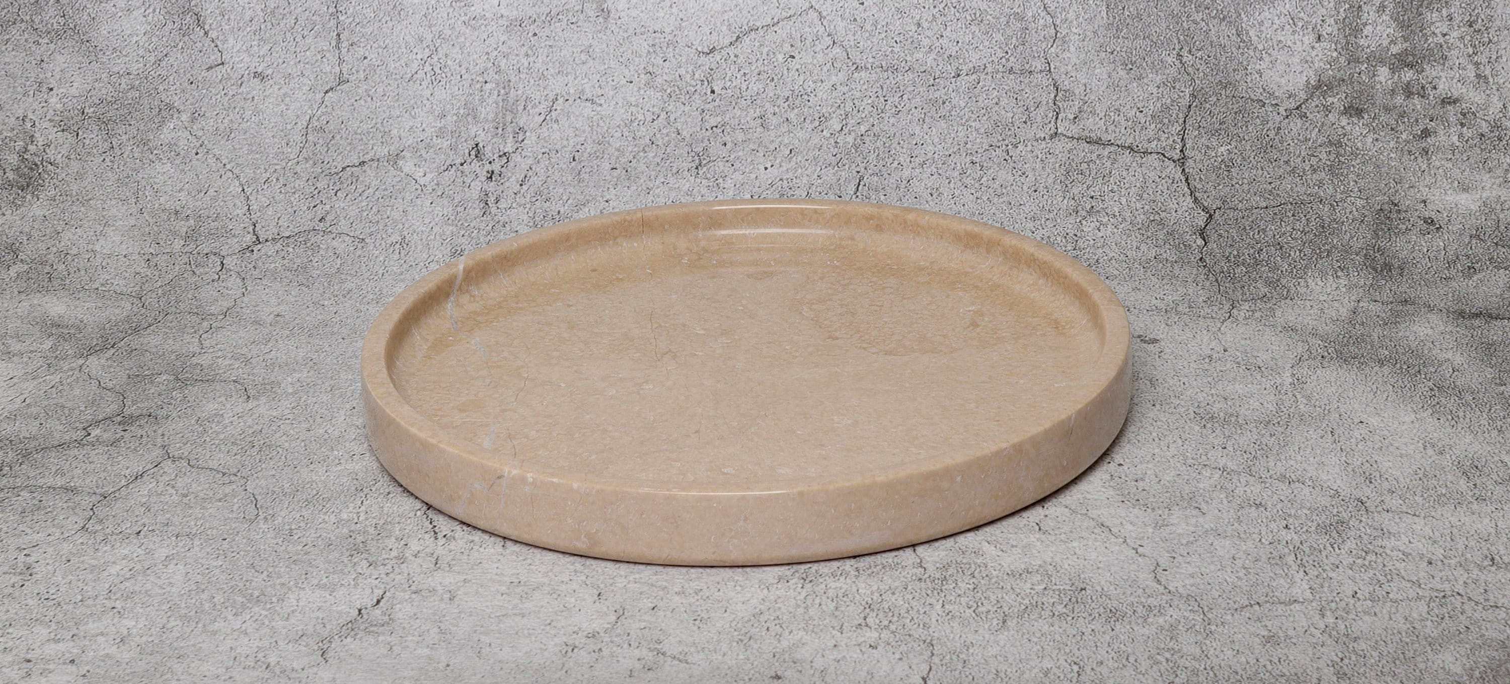 Gabriella – Round Travertine Tray patinatwine