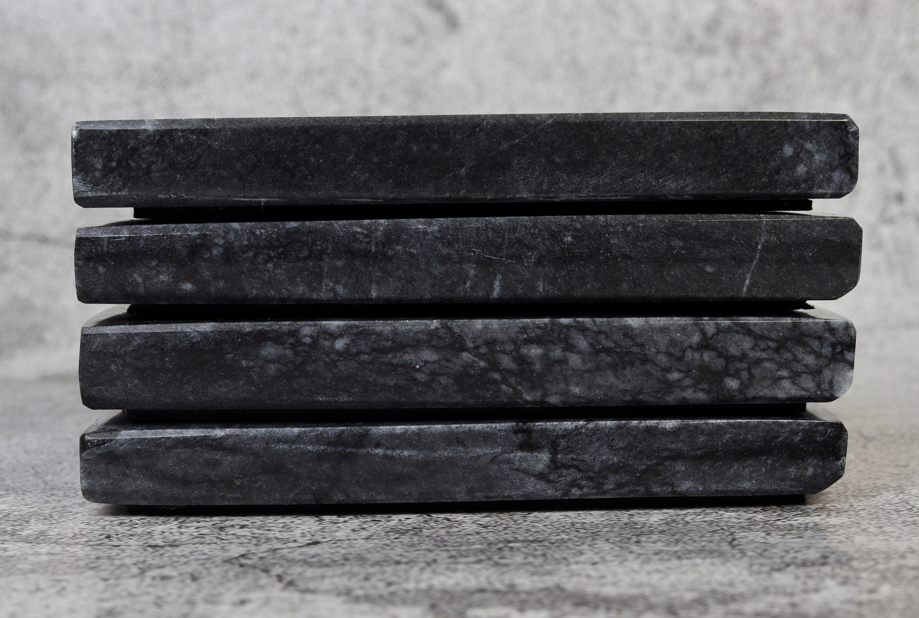 Madeji – Black Square Natural Marble Coasters - set of 4 patinatwine