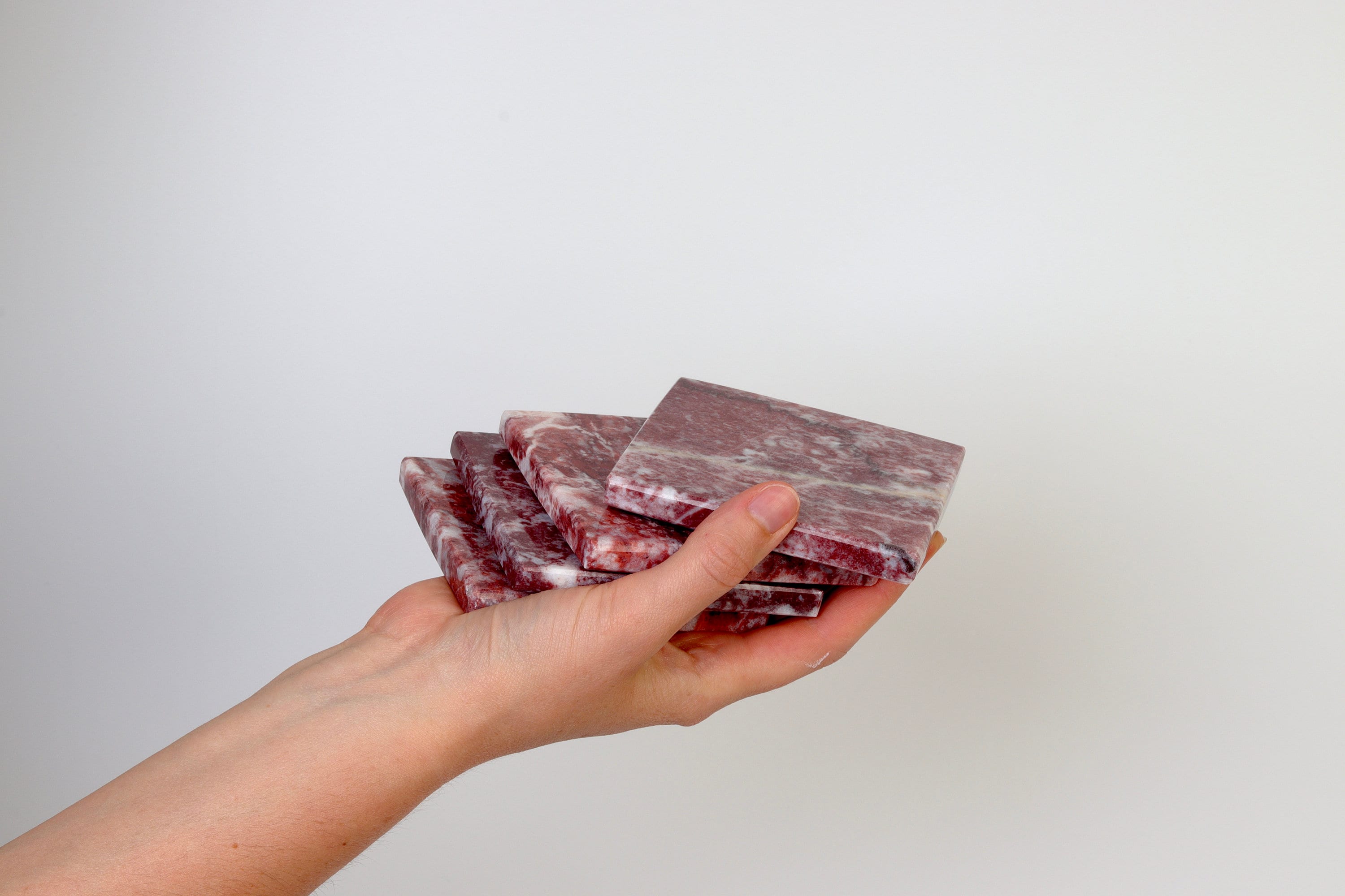 Madeji – Pink Square Natural Marble Coasters- set of 4 patinatwine
