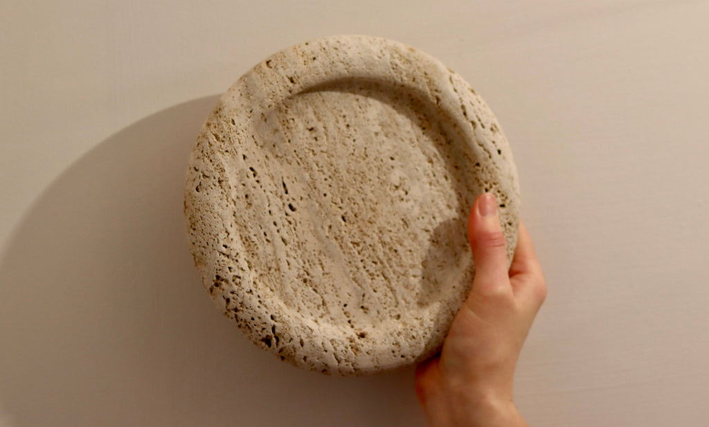 Cecilia – Travertine Round Tray  | W20cm H 2cm
