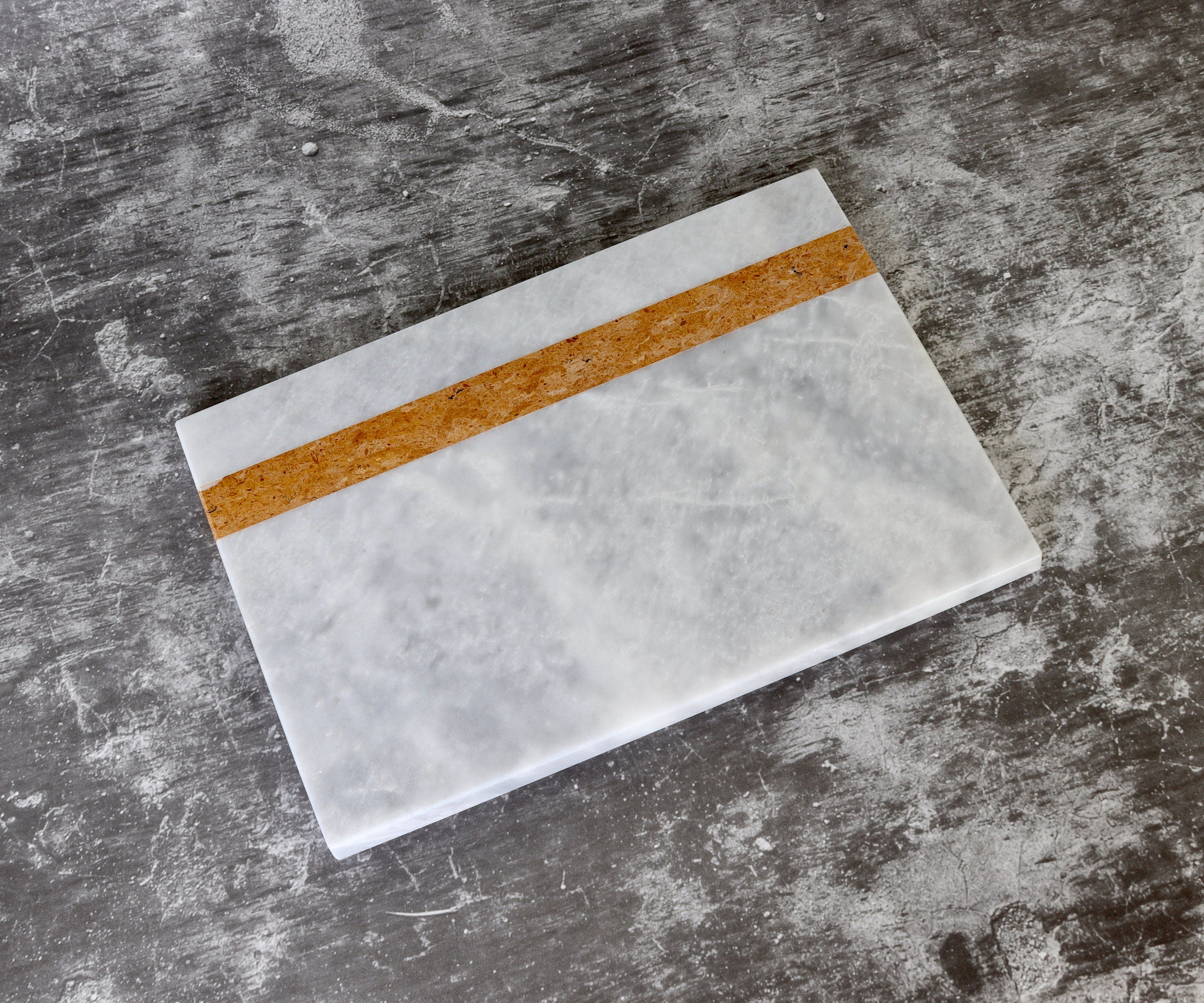 Salvatore – White Rectangular Natural Marble Serving Tray patinatwine
