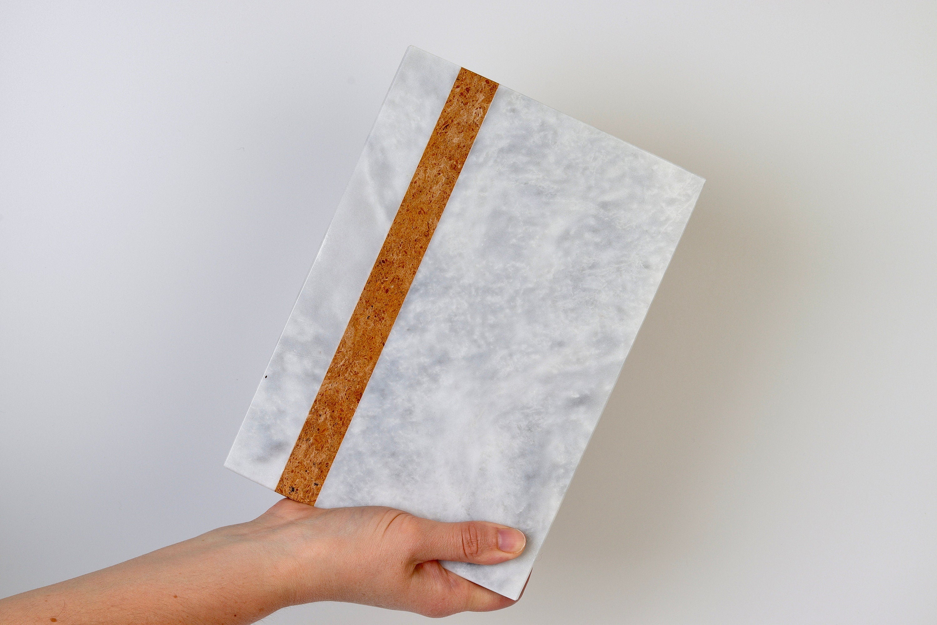 Salvatore – White Rectangular Natural Marble Serving Tray patinatwine