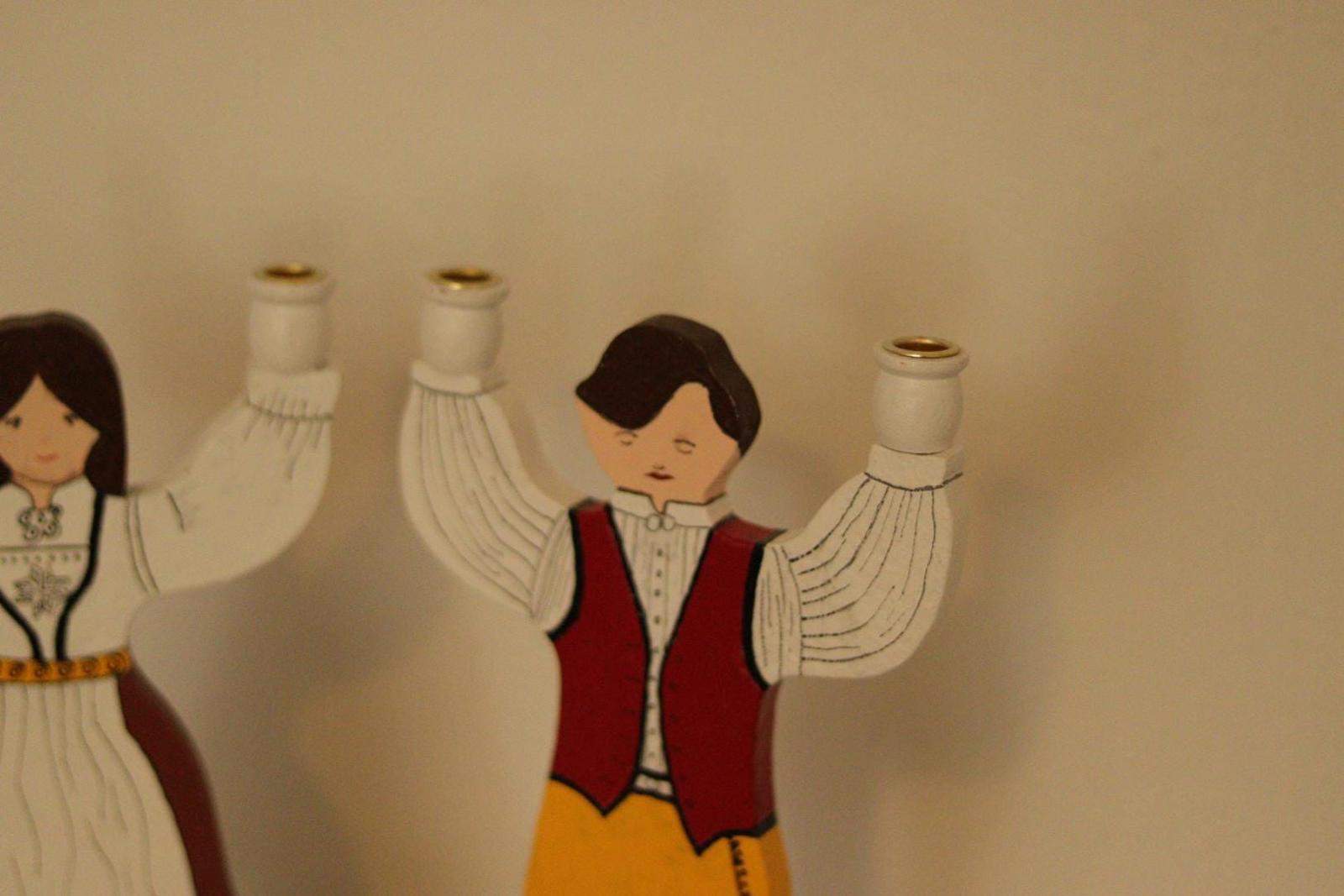 Pair of Vintage Scandinavian Folk Art Wooden Candle Holder Couple – Hand-Painted