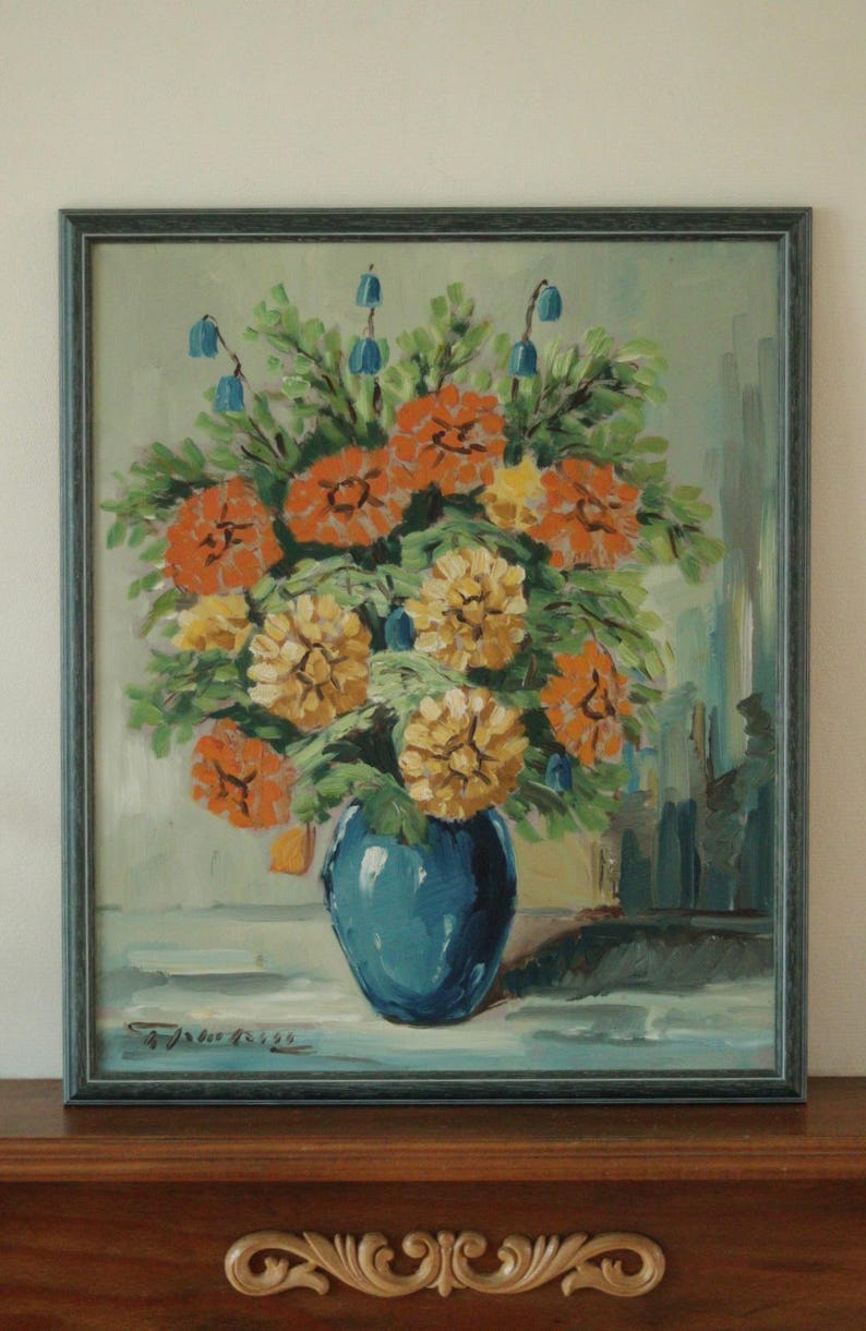 Original Vintage Oil on Panel Painting "Flowers in Vase" | Vintage & Framed – 49 × 41 cm | 19.3 × 16.1 in