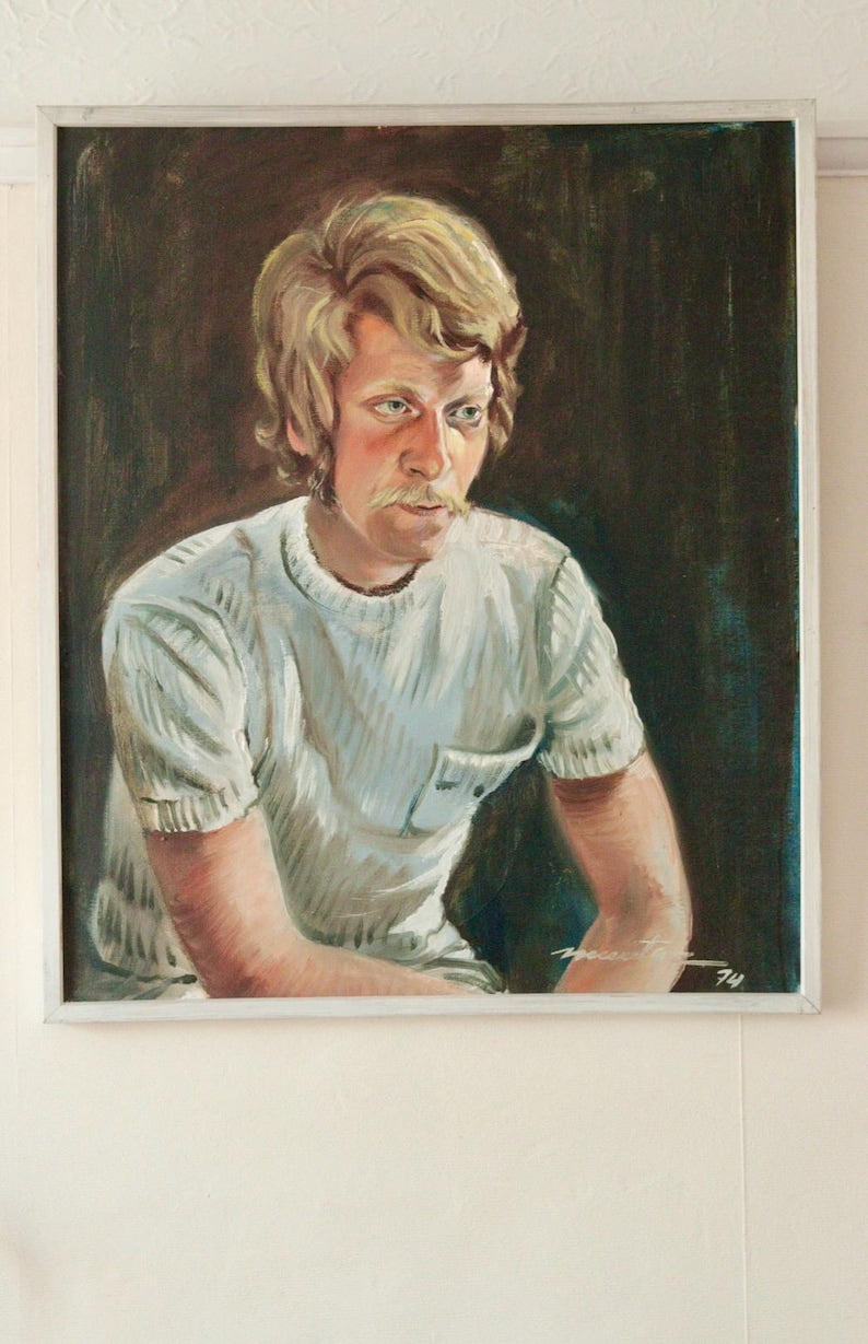 Mid-20th Century Original Oil on Canvas – Portrait of a Man – Vintage & Framed, 58 x 68 cm / 22.8 x 26.8 in