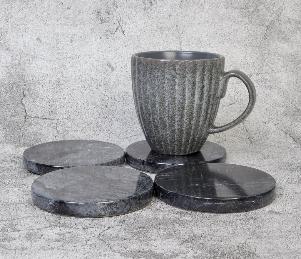 Gabriella – Black Round Natural Marble Coasters - set of 4