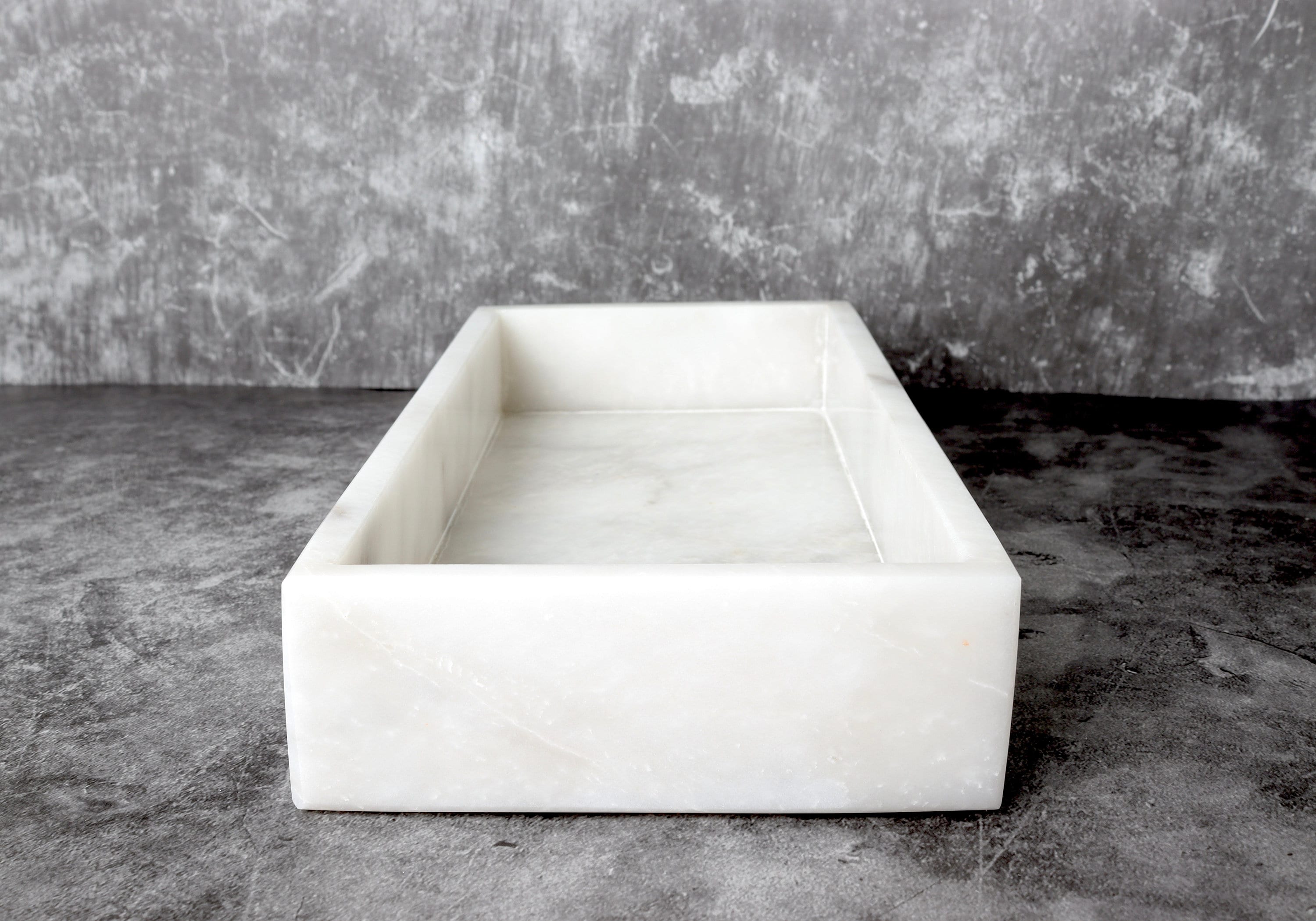 Salvatore – White Natural Marble Tray  | L 30cm W 15cm H 5cm | 2.5kg approx.